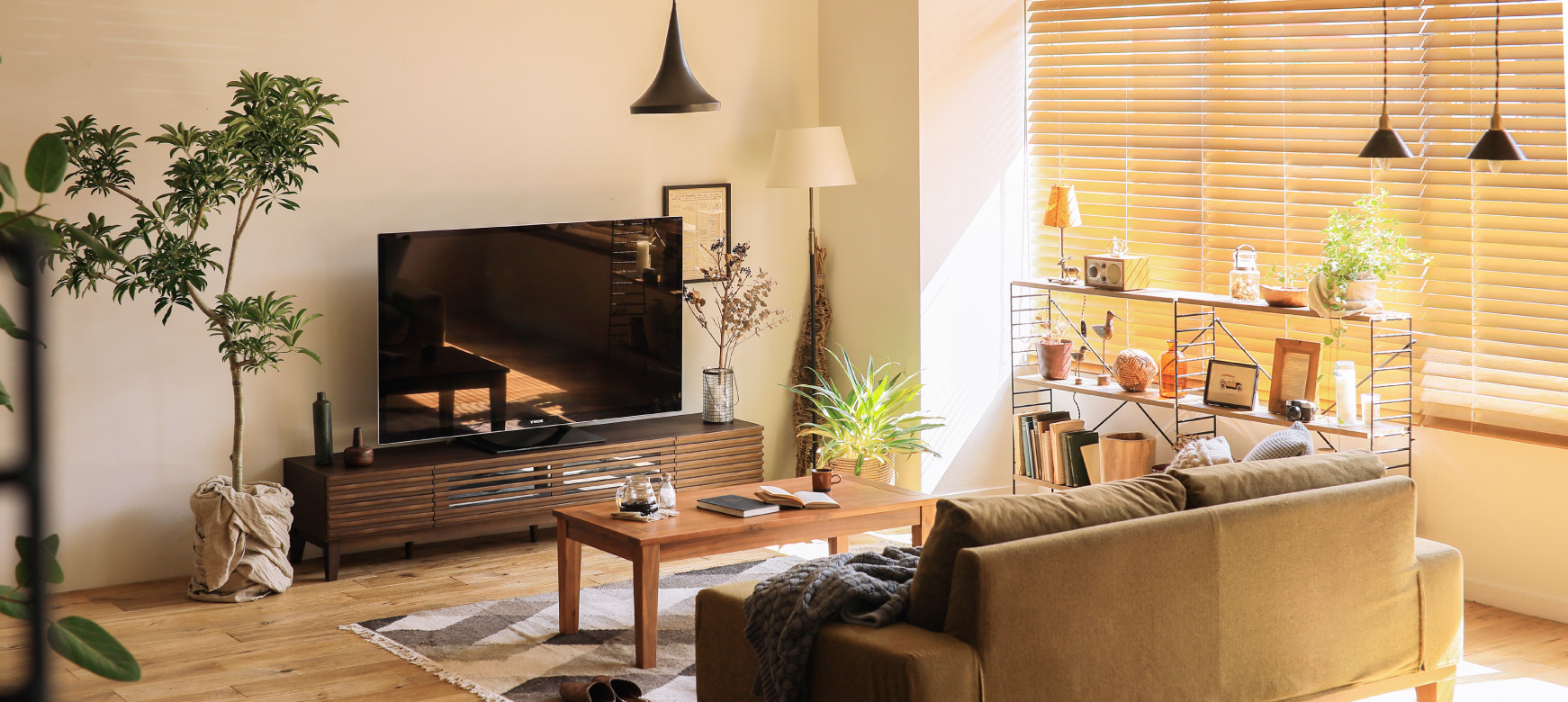 暮らしにあったTVボードの選び方｜家具・インテリア通販 Re:CENO【リセノ】